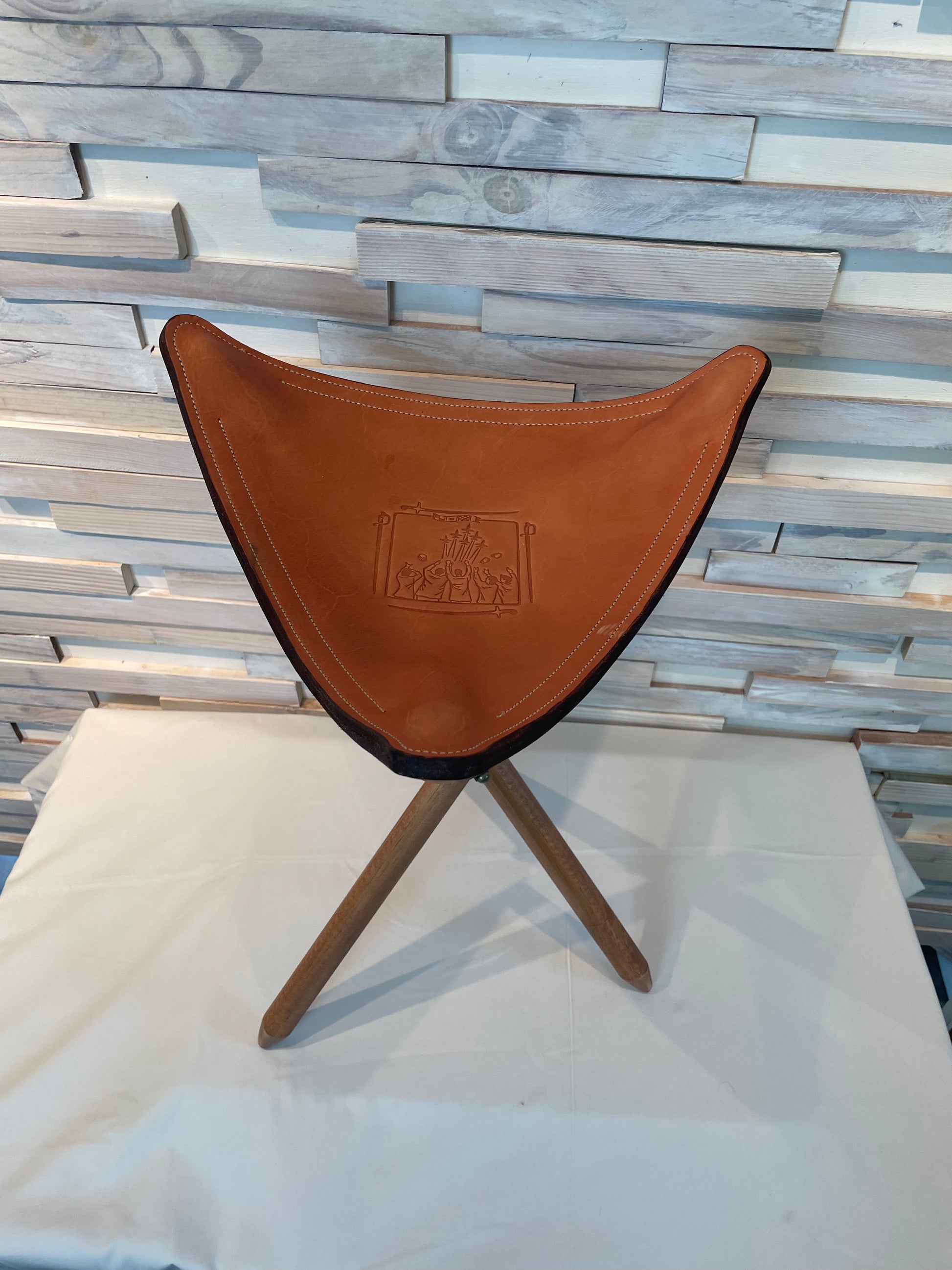 USNA Graduation Safari / Tailgate Stool – Annapolis Classics